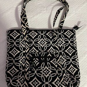 Vera Bradley- Black & White printed tote bag